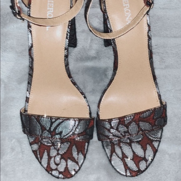 Cute Heels!! - Picture 4 of 5